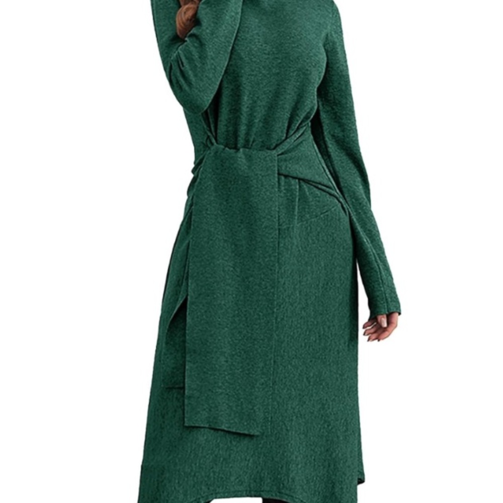 Elegant Green Long Sleeve Dress